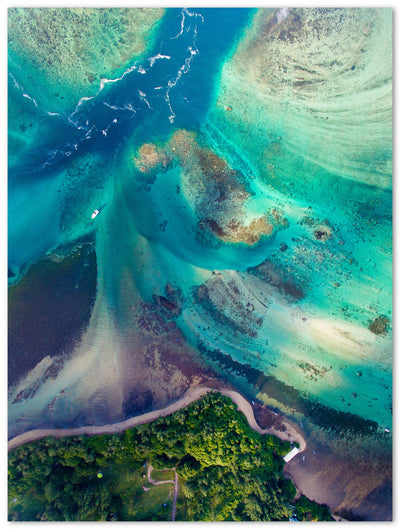 Tableau photo d'art en plexiglas montrant les courants marins proches de l'Ile Maurice en vue aérienne (drone)